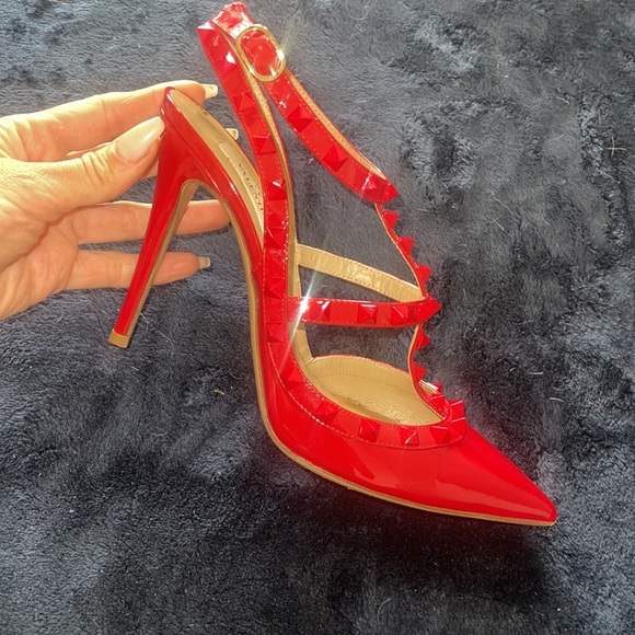 Valentino ROCKSTUD ANKLE STRAP PATENT LEATHER RED - Picture 4 of 4